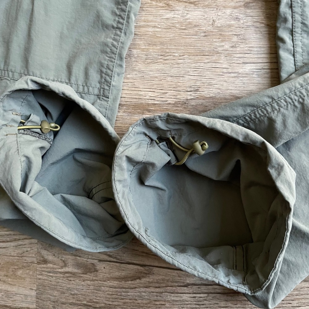 REI Co-op Cargo Hiking Pants Mens 40x32 Grey Sahara Nylon Outdoor Gorpcore - Picture 3 of 12